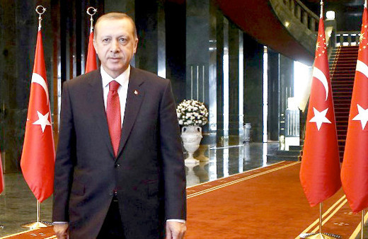 Erdoğan'ın yeni hükümet törenine davet ettiği 2 isim bomba!