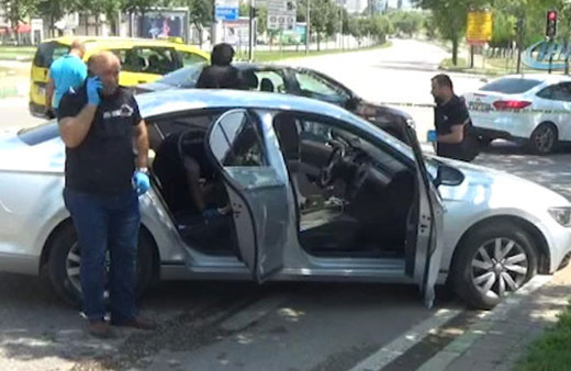 Ünlü tatlıcının sahibi eşiyle konuştuğu sırada başından vuruldu! 