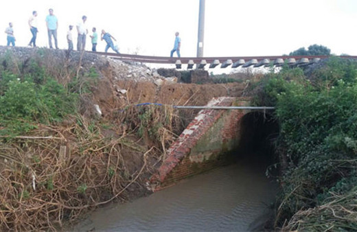 Tren kazası ile ilgili flaş gelişme: Başbakanlık nedenini açıkladı!