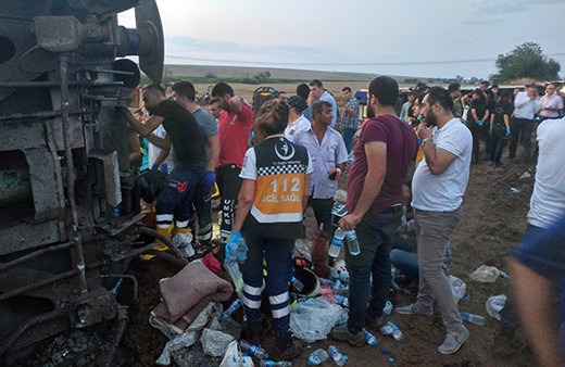 Kızılay Başkanı'ndan tren kazasıyla ilgili önemli uyarı!