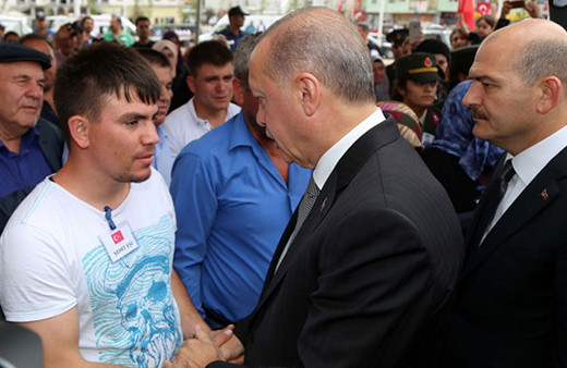 Şehit anne ve bebeğine veda: Erdoğan'da oradaydı!