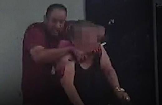 Dehşet anları kamerada: Polisten inanılmaz hata!