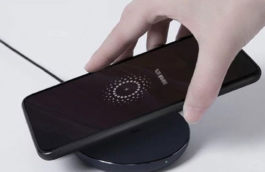 Xiaomi'den yeni kablosuz şarj cihazı!