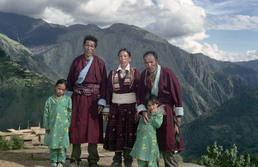 Bu ülkede kadınlar çok eşli! En az 7 tane kocaları var