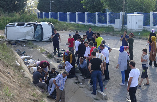 Akrabalar yolda birbirini sıkıştırdı: Sonrası korkunç!