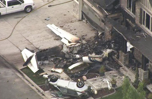 ABD’de bir pilot uçakla evine çarparak intihar etti