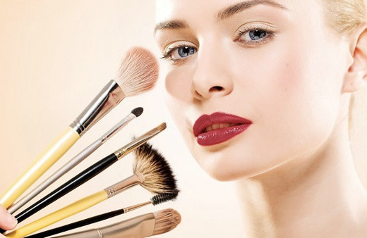 Amerikan malı makyaj malzemeleri markası yeni fiyatları 2018