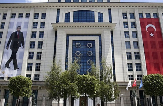 AK Parti'den belediyelere 17 maddelik tebligat