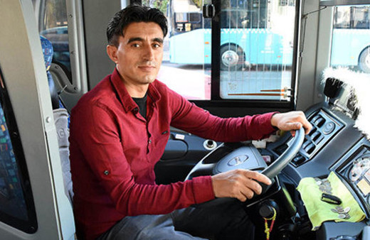 Kahraman şoför bu kez de kız çocuğunu kurtardı