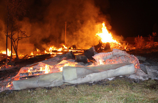 Kastamonu'da 8 ev yandı