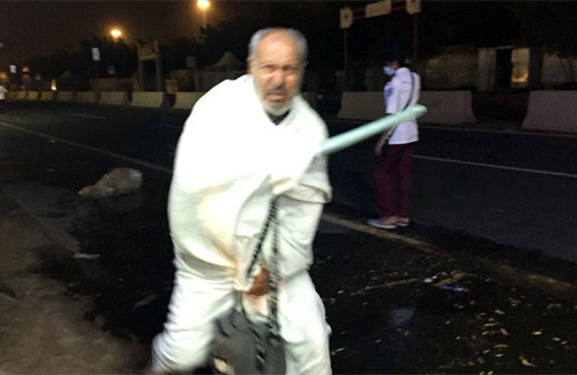 Kum fırtınası Kabe'nin örtüsünü uçurdu