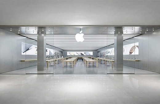 Apple mağazasında tablet patladı: Yaralılar var!