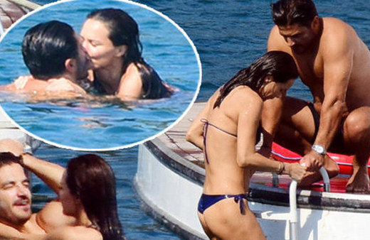 Romantik tatil! Ebru Şallı'yla Uğur Akkuş dakikalarca öpüştü