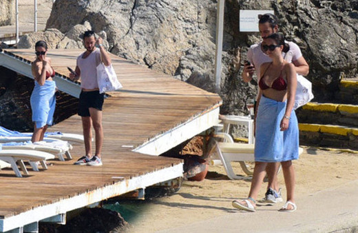 Pelin Akil hamile mi ? İşte dikkat çeken detay