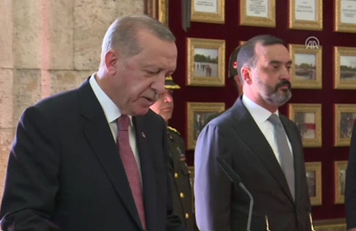 YAŞ üyeleri Anıtkabir'i ziyaret etti! Yeni sistemin ilk toplantısı