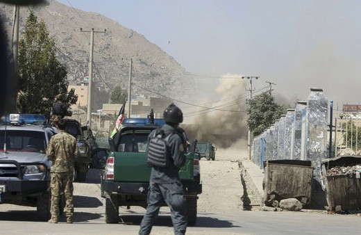 Afganistan'da bayram sabahı saldırı!