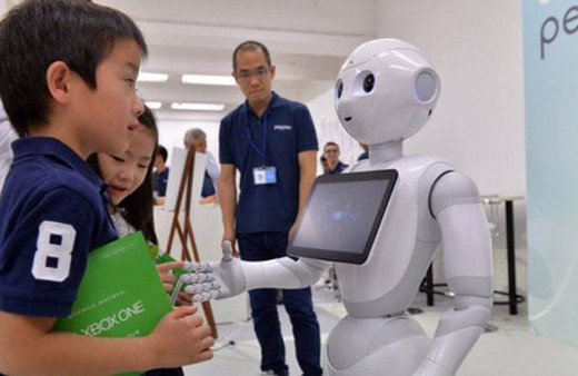 Japonya'da İngilizce derslerine robot girecek!