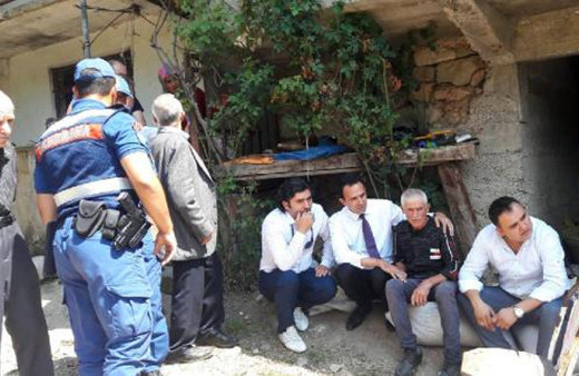 Elini öpmedi diye torununu öldürdü sonra intihar etti