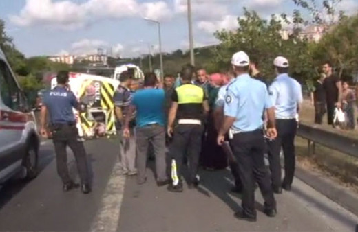 İstanbul Etiler'de feci kaza  2'si ağır 8 kişi yaralandı