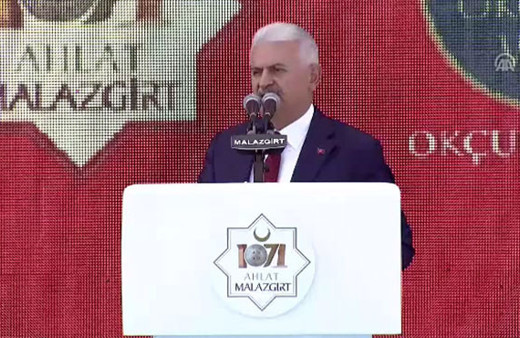 Binali Yıldırım: Türkiye ekonomisi büyümeye devam ediyor