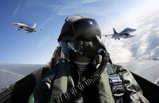 Türk Hava Kuvvetleri'nden emekli pilotlara tarihi çağrı! Harbe hazırlık...