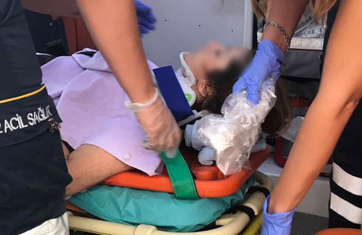 Karısının boynunu kesti balkondan attı sonrası daha korkunç