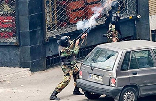 İran'da ekonomik kriz ülkeyi karıştırdı