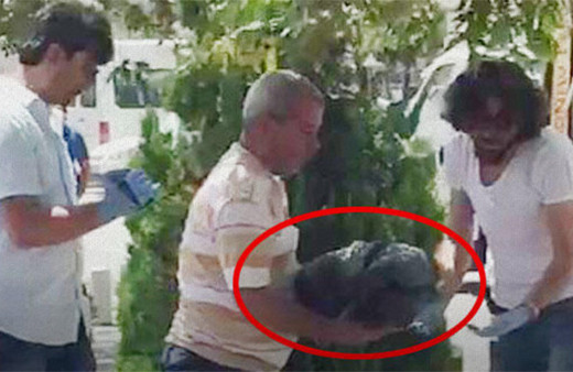 Akıl almaz olay: Bebeği ağaç altına gömdü!