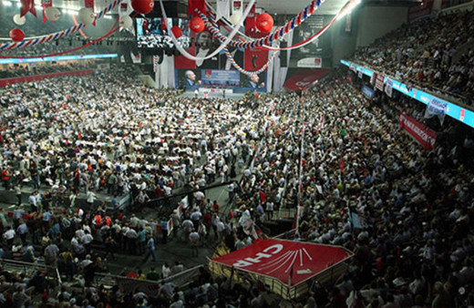 CHP'de kılıçlar çekildi! Muhalefet toplanıyor