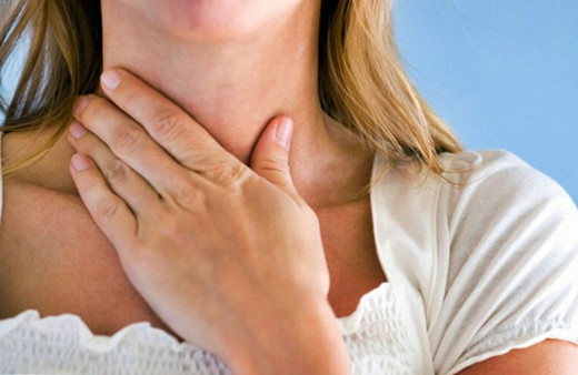 Yemeği yutmakta zorlanıyorsanız disfaji olabilirsiniz! Nedir bu disfalji