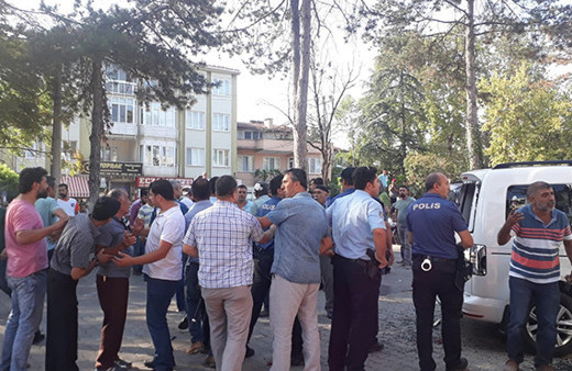 Bursa'yı karıştıran kavga: Polis havaya ateş açtı!