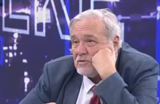 İlber Ortaylı canlı yayını unutunca! Hasan Cemal aptalın biri