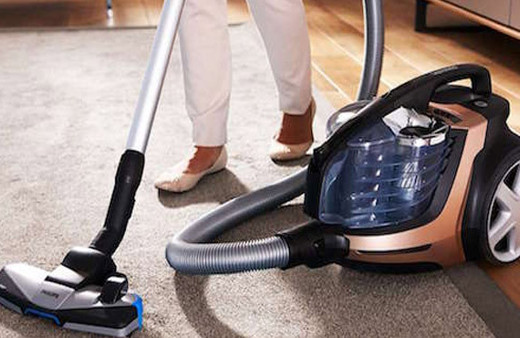 Süpürgeyle sapkınlık sakatlıyor! Dünya üzerinde tam 11 kişi...