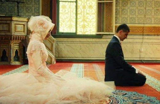 Akrabayla evlenmenin dinen sakıncası nedir?