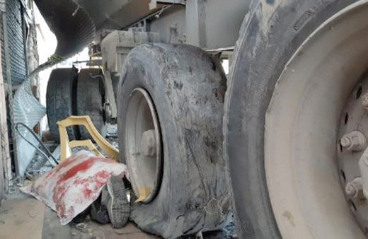 Başakşehir'de hafriyat kamyonu dehşet saçtı