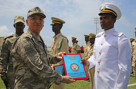 Türk Görev Kuvveti Komutanlığında mezuniyet heyecanı!