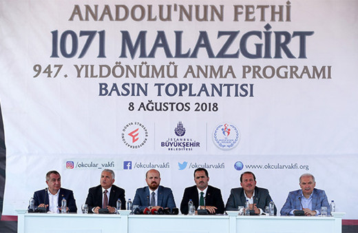 İBB Başkanı Uysal: 'Malazgirt'i hatırlama anlamında İstanbul'un sorumluluğu var'