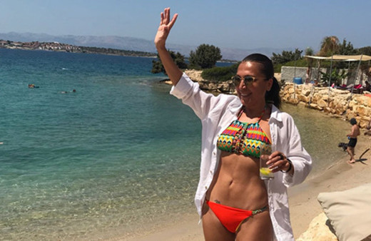 Ege'nin Hamsisi dizisi oyuncusu Asuman Dabak fit görüntüsüyle nispet yaptı