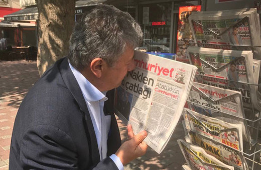 Cumhuriyet gazetesinde istifalar ve işten atmalar sürüyor