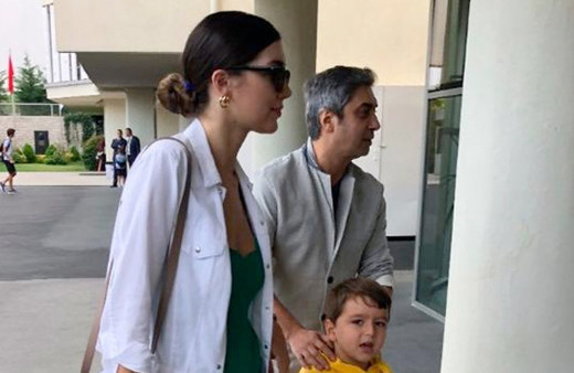 Necati Şaşmaz eşiyle ortaya çıktı! Boşanacak deniyordu oğlu ile...