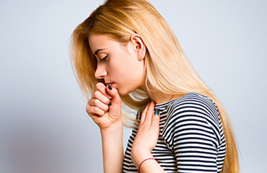 Kuru öksürüğe iyi gelen bitkisel yöntemler nelerdir?