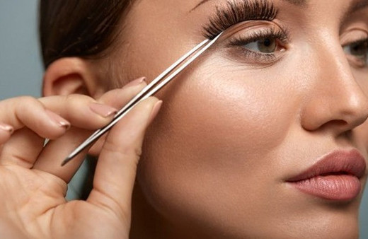 Takma kirpik nasıl kullanılmalıdır?