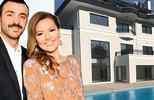 Villasına haciz gelmişti! Demet Akalın Okan Kurt'tan boşanıyor