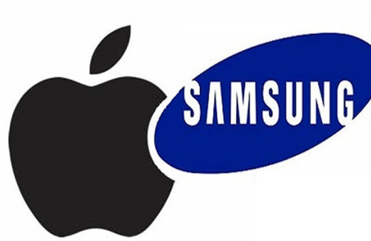 Apple'ı eleştiren Samsung o tasarımıyla aynısını yapıyor