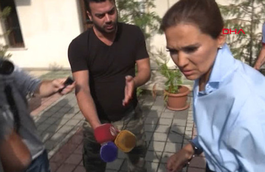 Demet Akalın eşi Okan Kurt'tan boşandı işte şok gelişme