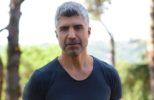 İstabullu Gelin setinde Özcan Deniz'e büyük sürpriz! 