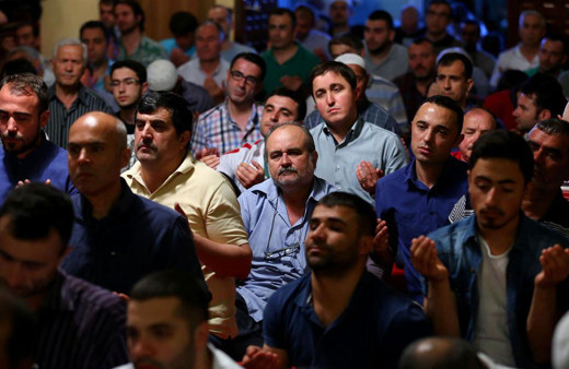 Yatsı namazı nasıl kılınır? Kaç rekattır?