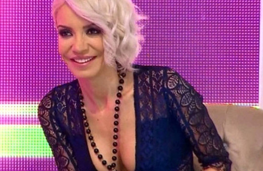 Öykü Serter iç çamaşırlı fotoğrafını paylaştı sosyal medya yıkıldı 