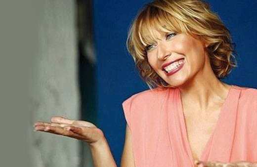 Gülse Birsel'den Jet Sosyete mesajı