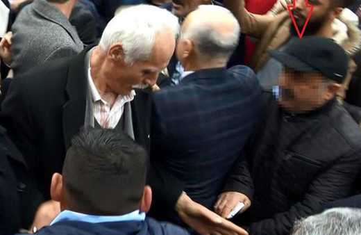 Ünlü komedyenin abisi yine hırsızlık yaparken yakalandı!